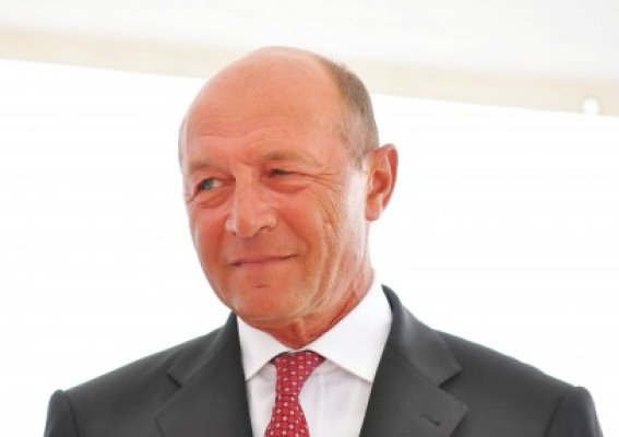 Băsescu a aprobat Memorandumul pentru semnarea Scrisorii cu FMI
